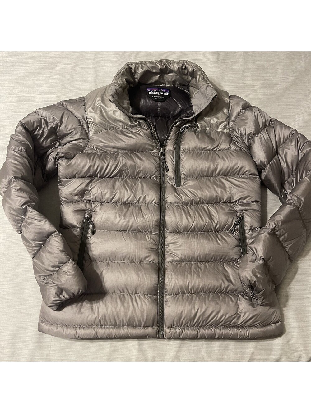 Patagonia Jacket Womens Small Gray Fitz Roy Down Puffer Full Zip Hiking Skiing